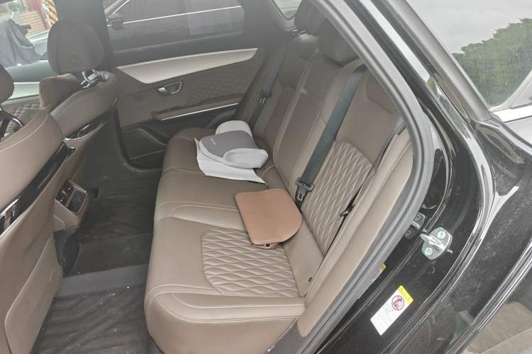 Used BYD Han 2024 DM-i Glory Edition 121KM Prestige Model Left Rear Seat