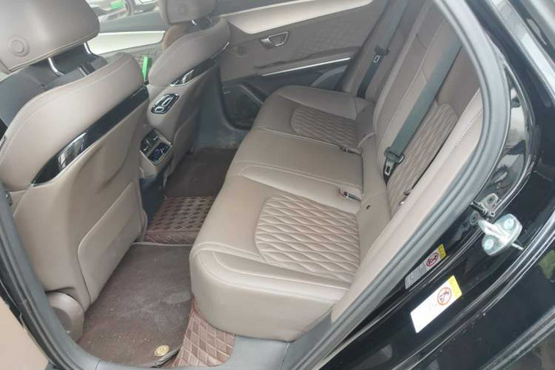 Used BYD Han 2024 DM-i Glory Edition 121KM Prestige Model Left Rear Seat
