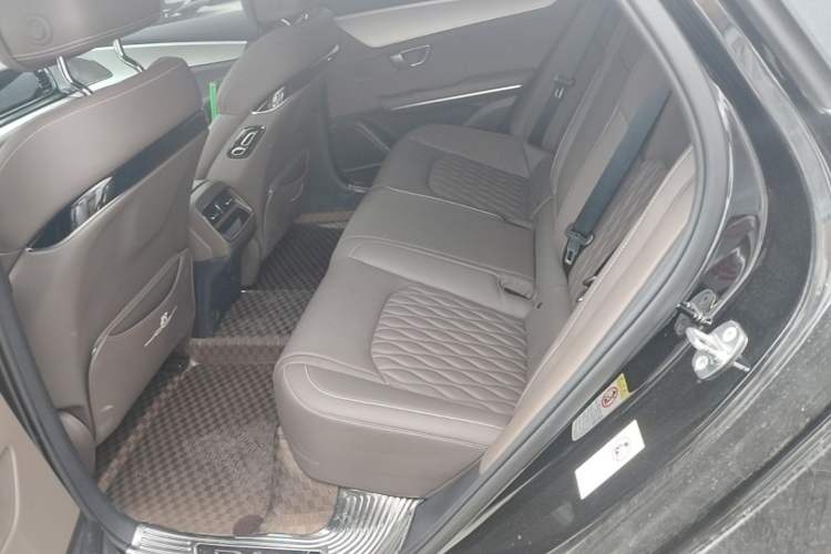 Used BYD Han 2024 EV Glory Edition 506KM Front-Wheel-Drive Premium Model Left Rear Seat