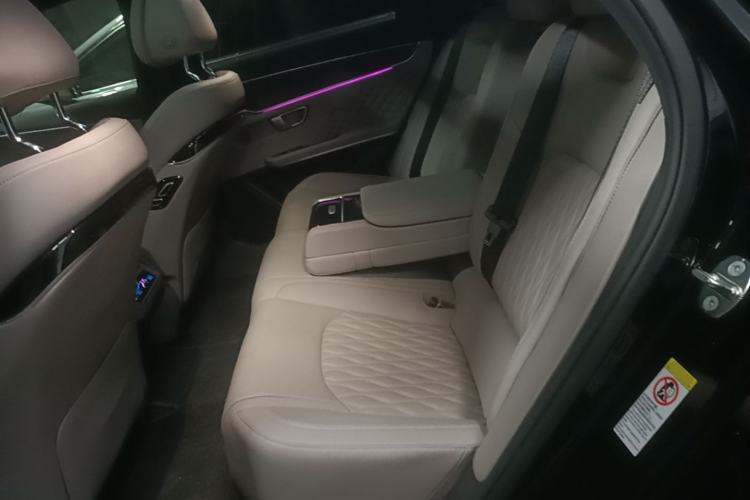 Used BYD Han 2024 EV Glory Edition 715KM Front-Wheel-Drive Flagship Model Left Rear Seat