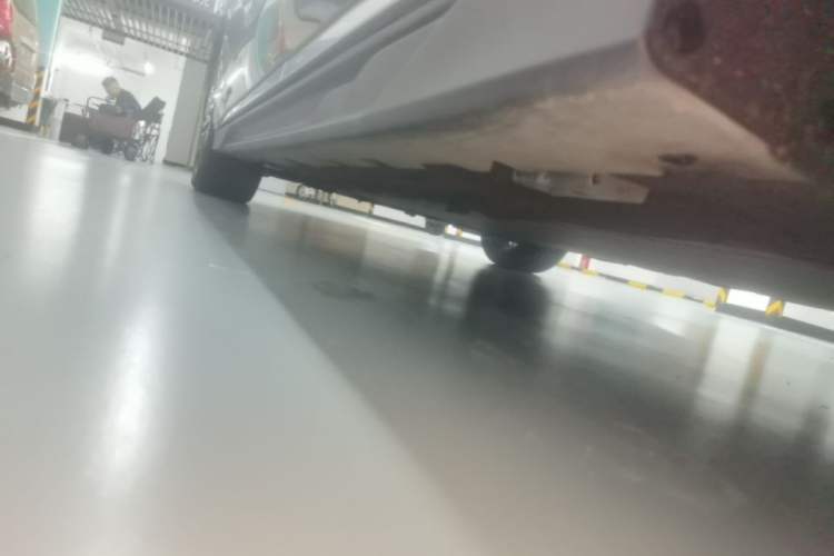 Used BYD Han 2024 EV Glory Edition 605KM Front-Wheel-Drive Premium Model Left Side Sill