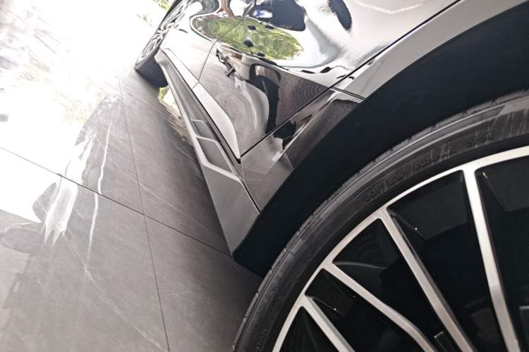 Used BYD Han 2024 EV Glory Edition 506KM Front-Wheel-Drive Premium Model Left Side Sill