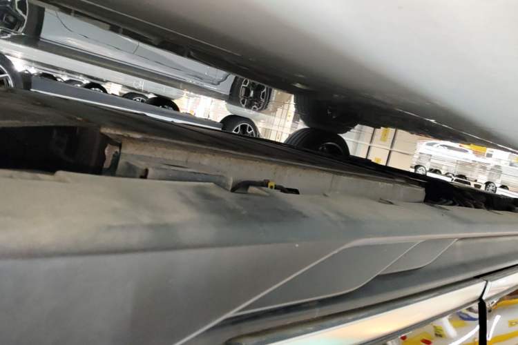 Used BYD Han 2024 DM-i Glory Edition 121KM Prestige Model Left Side Sill