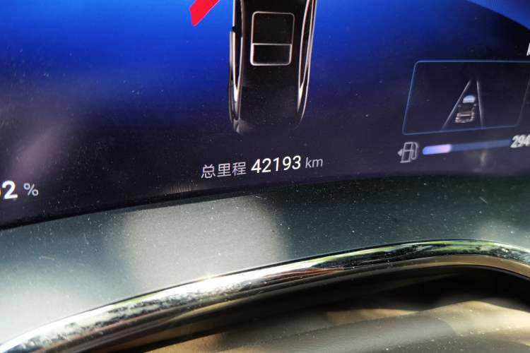Used BYD Han 2024 DM-i Glory Edition 121KM Prestige Model Odometer Close Up