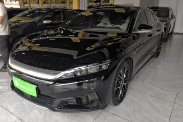 Used BYD Han 2024 EV Glory Edition 610 km All-Wheel Drive "Tian Shen Zhi Jia" Intelligent Driving Model