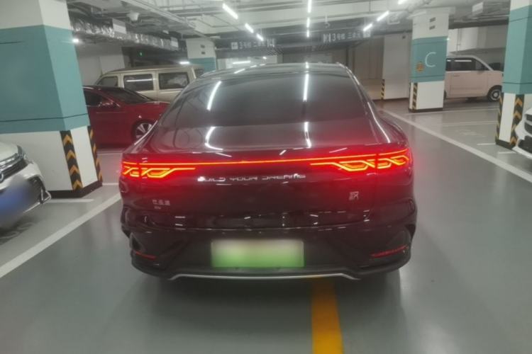 Used BYD Han 2024 EV Glory Edition 605KM Front-Wheel-Drive Premium Model Rear