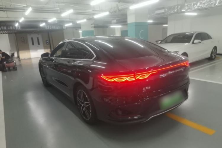 Used BYD Han 2024 EV Glory Edition 605KM Front-Wheel-Drive Premium Model Rear Left 45 Deg
