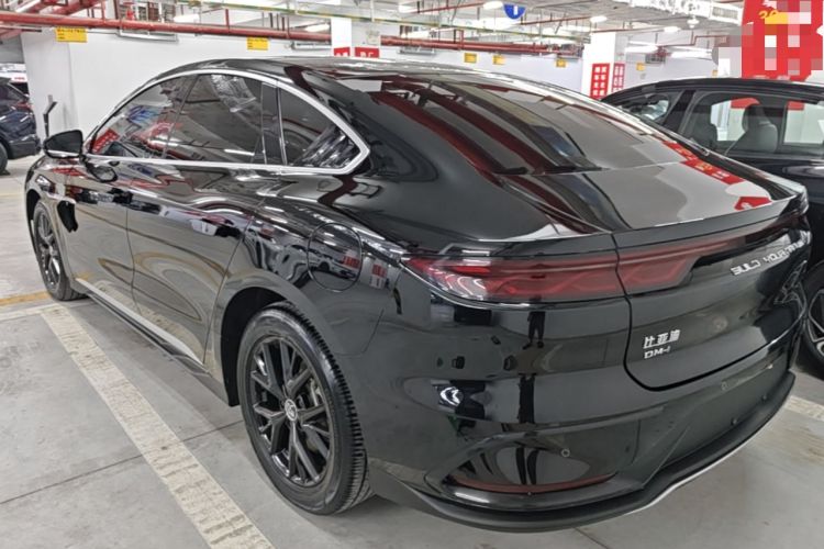 Used BYD Han 2024 DM-i Glory Edition 121KM Prestige Model Rear Left 45 Deg