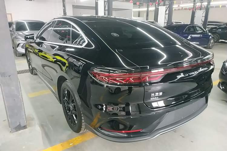 Used BYD Han 2024 DM-i Glory Edition 121KM Prestige Model Rear Left 45 Deg
