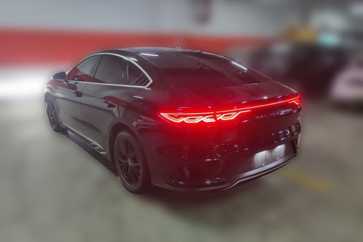 Used BYD Han 2024 DM-i Glory Edition 121KM Prestige Model Rear Left 45 Deg