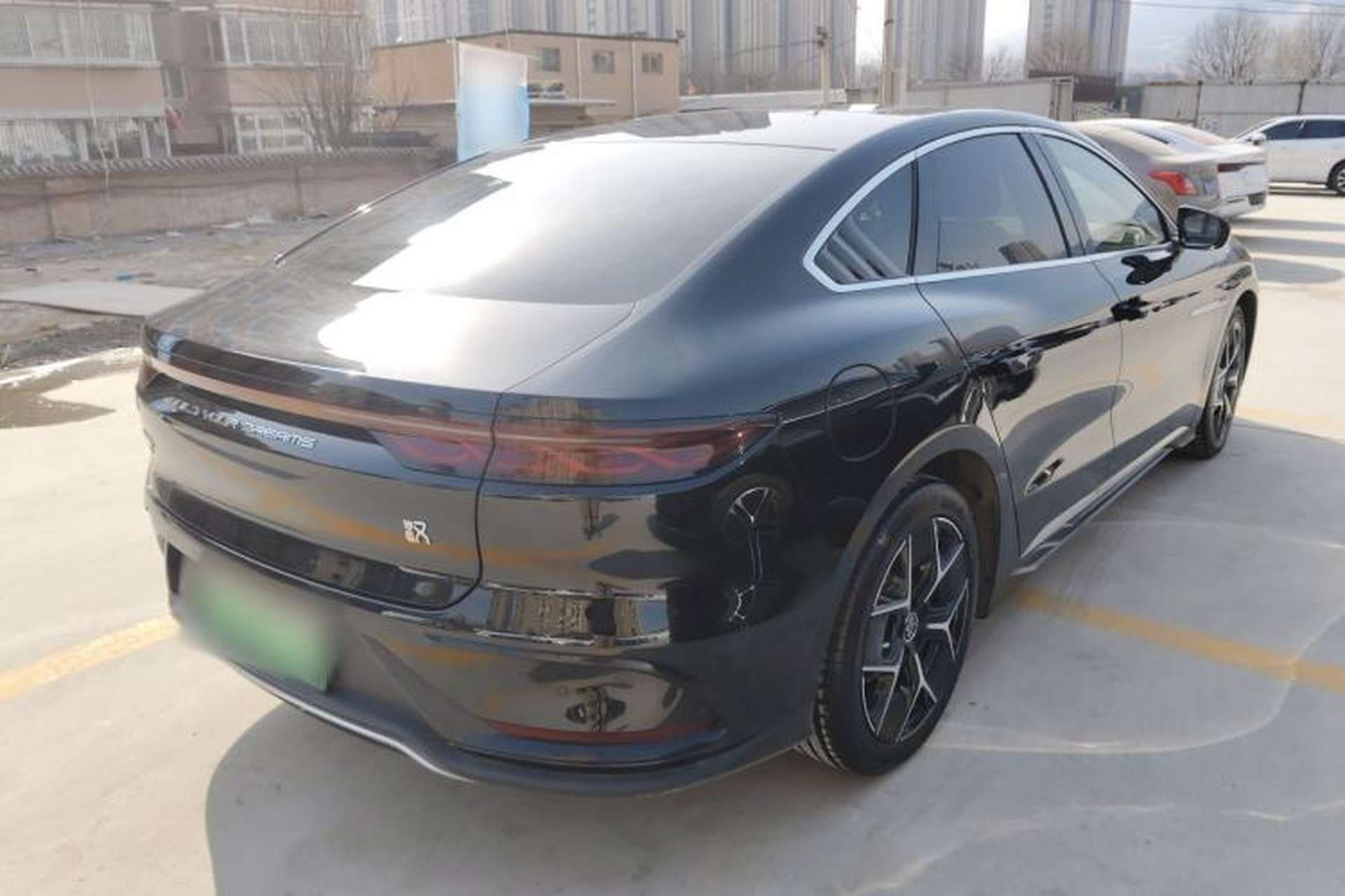 Used BYD Han 2024 EV Glory Edition 605KM Front-Wheel-Drive Premium Model Rear Right 45 Deg