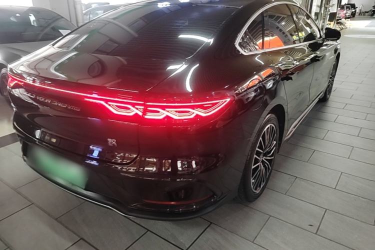 Used BYD Han 2024 EV Glory Edition 506KM Front-Wheel-Drive Premium Model Rear Right 45 Deg