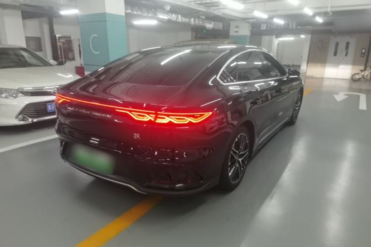 Used BYD Han 2024 EV Glory Edition 605KM Front-Wheel-Drive Premium Model Rear Right 45 Deg