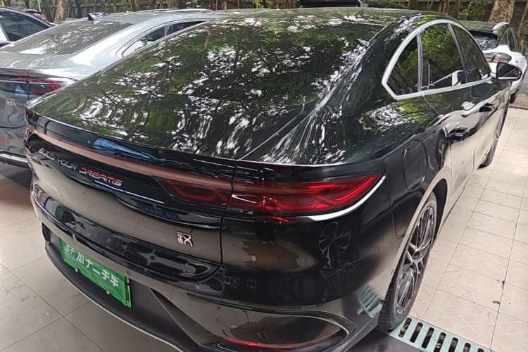 Used BYD Han 2024 EV Glory Edition 605KM Front-Wheel-Drive Premium Model Rear Right 45 Deg