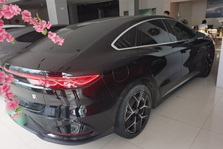 Used BYD Han 2024 EV Glory Edition 605KM Front-Wheel-Drive Premium Model Rear Right 45 Deg