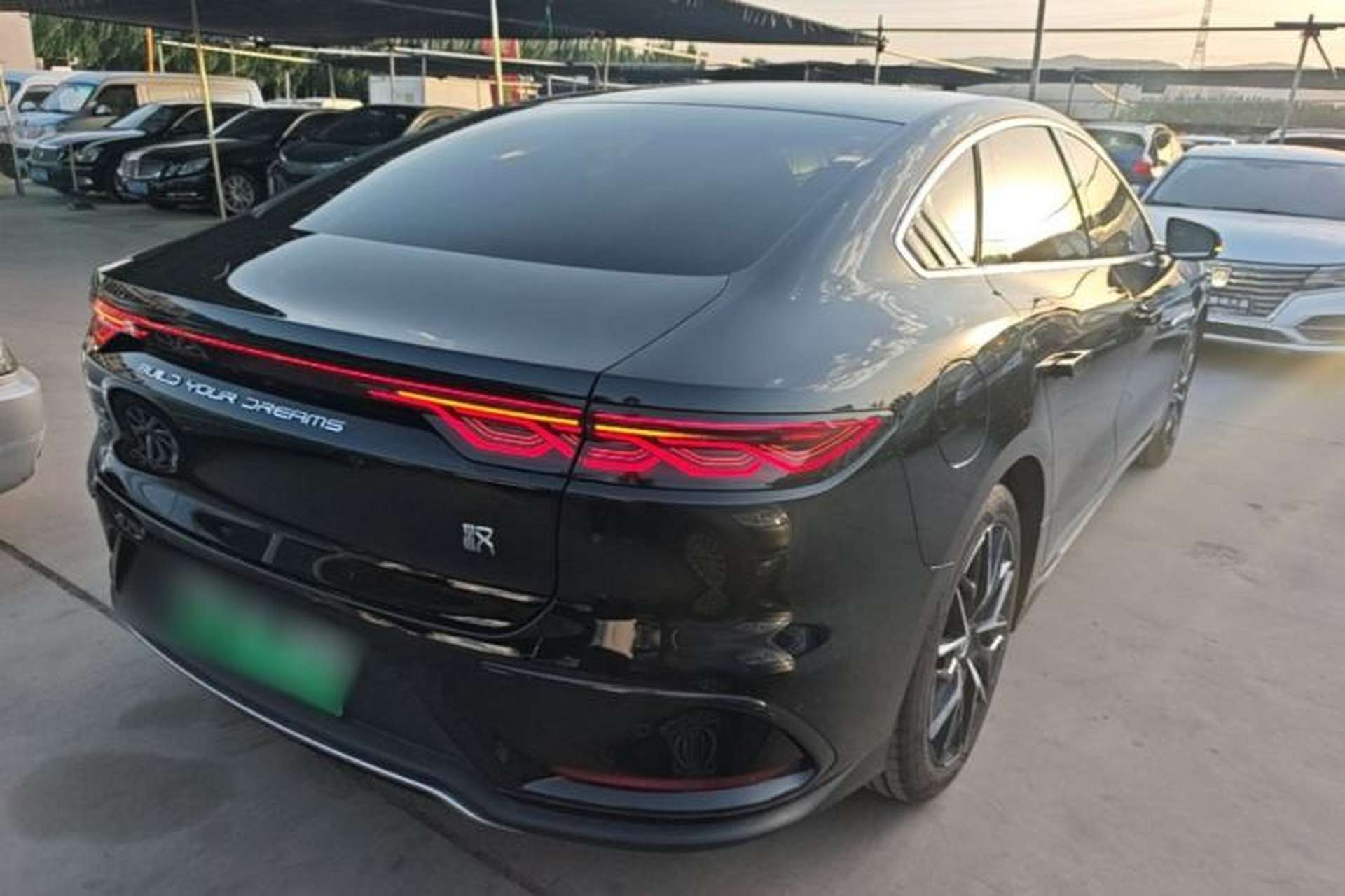 Used BYD Han 2024 DM-i Glory Edition 121KM Prestige Model Rear Right 45 Deg