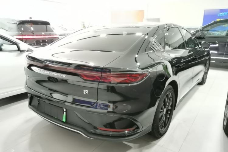 Used BYD Han 2024 DM-i Glory Edition 121KM Prestige Model Rear Right 45 Deg