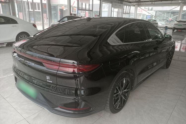 Used BYD Han 2024 EV Glory Edition 610 km All-Wheel Drive "Tian Shen Zhi Jia" Intelligent Driving Model Rear Right 45 Deg