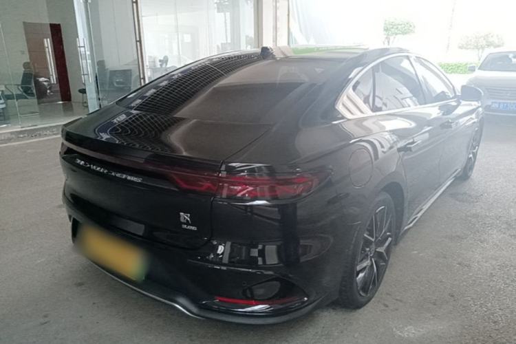 Used BYD Han 2024 EV Glory Edition 610 km All-Wheel Drive "Tian Shen Zhi Jia" Intelligent Driving Model Rear Right 45 Deg