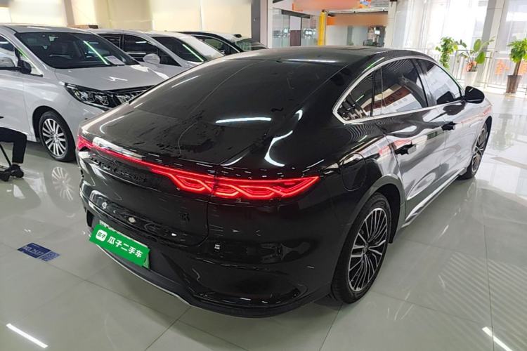 Used BYD Han 2024 DM-i Glory Edition 121KM Prestige Model Rear Right 45 Deg
