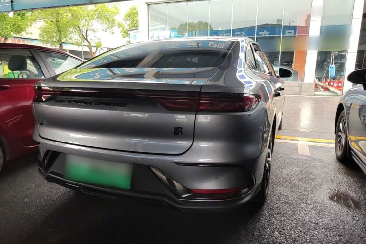 Used BYD Han 2024 EV Glory Edition 605KM Front-Wheel-Drive Premium Model Rear Right 45 Deg