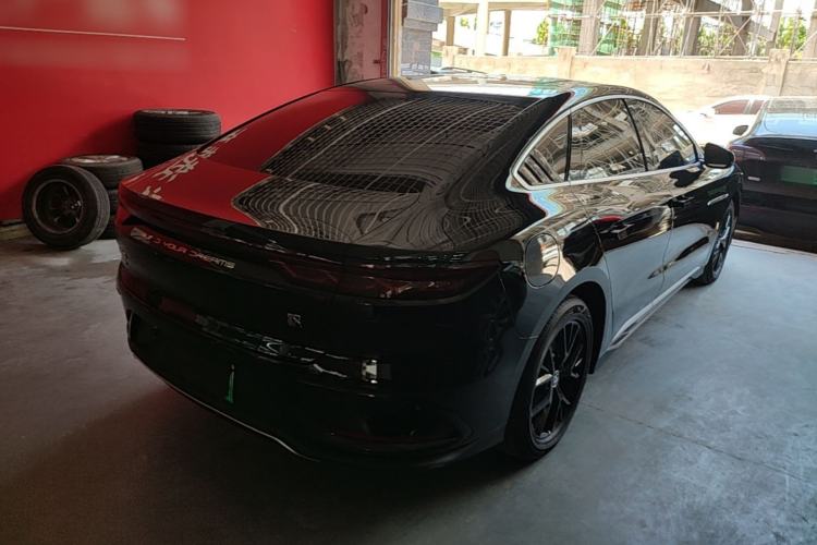 Used BYD Han 2024 DM-i Glory Edition 121KM Elite Model Rear Right 45 Deg