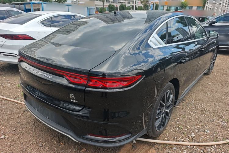 Used BYD Han 2024 EV Glory Edition 610 km All-Wheel Drive "Tian Shen Zhi Jia" Intelligent Driving Model Rear Right 45 Deg