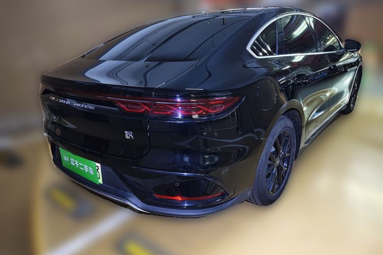Used BYD Han 2024 DM-i Glory Edition 121KM Elite Model Rear Right 45 Deg