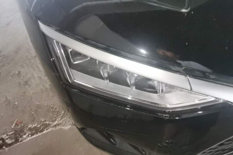 Used BYD Han 2024 DM-i Glory Edition 121KM Premium Model Right Front Headlight