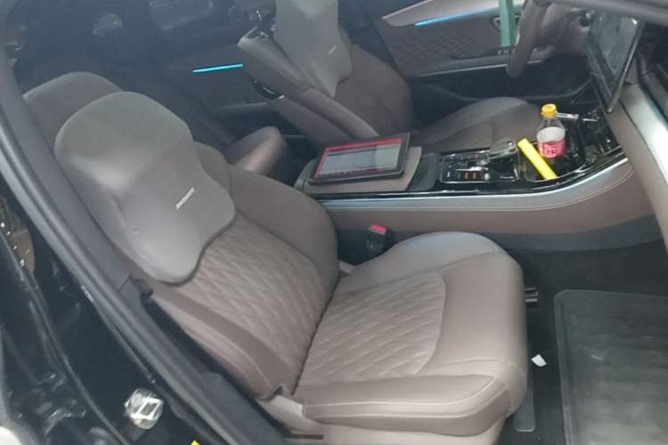 Used BYD Han 2024 EV Glory Edition 506KM Front-Wheel-Drive Premium Model Right Front Seat