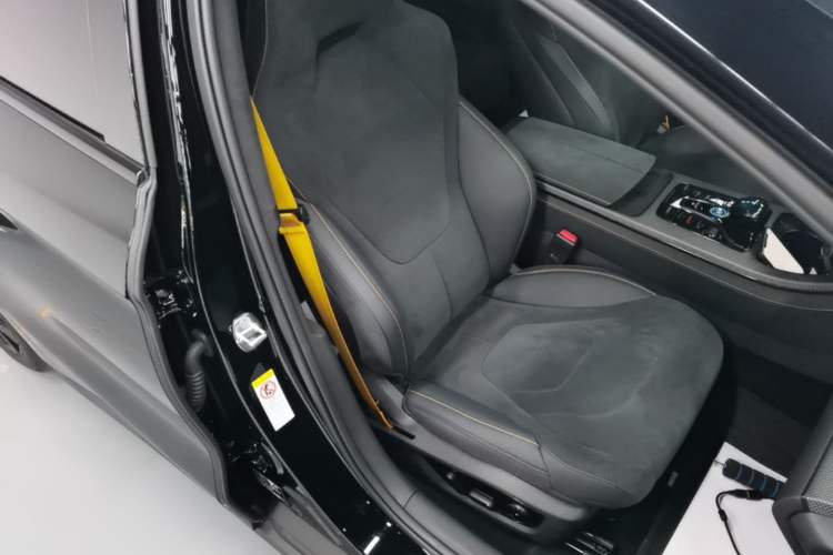 Used BYD Han 2024 DM-p War God Edition Right Front Seat