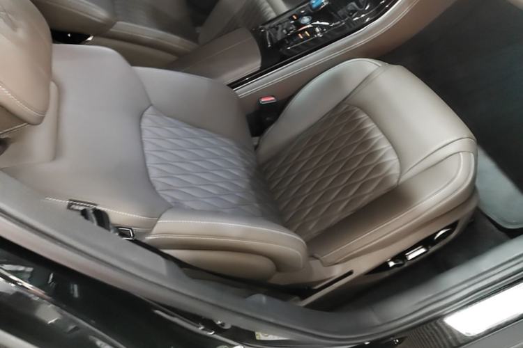 Used BYD Han 2024 EV Glory Edition 506KM Front-Wheel-Drive Premium Model Right Front Seat