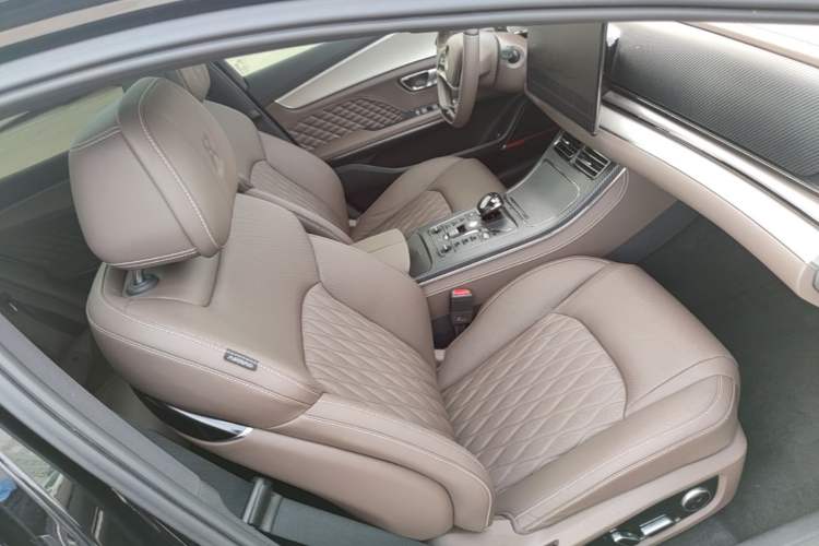 Used BYD Han 2024 EV Glory Edition 506KM Front-Wheel-Drive Premium Model Right Front Seat