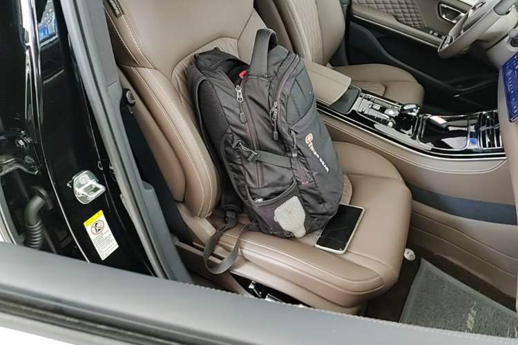 Used BYD Han 2024 EV Glory Edition 506KM Front-Wheel-Drive Premium Model Right Front Seat