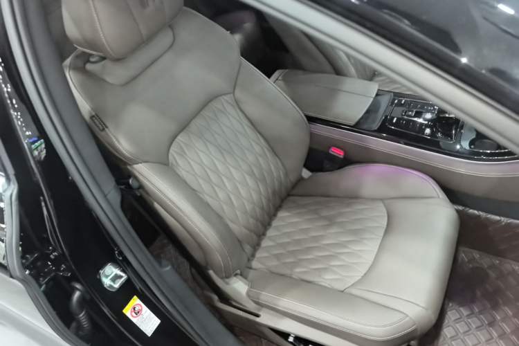 Used BYD Han 2024 EV Glory Edition 506KM Front-Wheel-Drive Premium Model Right Front Seat