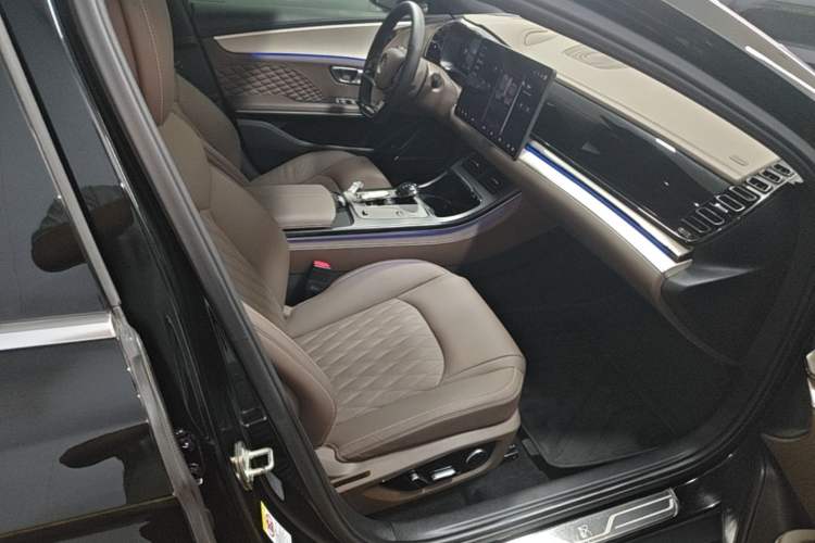 Used BYD Han 2024 EV Glory Edition 506KM Front-Wheel-Drive Premium Model Right Front Seat