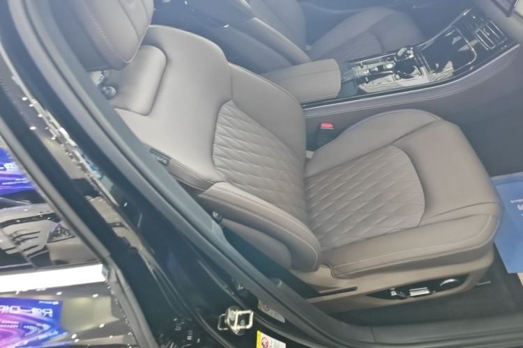 Used BYD Han 2024 EV Glory Edition 506KM Front-Wheel-Drive Premium Model Right Front Seat