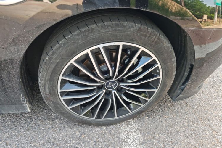 Used BYD Han 2024 DM-i Glory Edition 121KM Prestige Model Right Front Wheel Hub