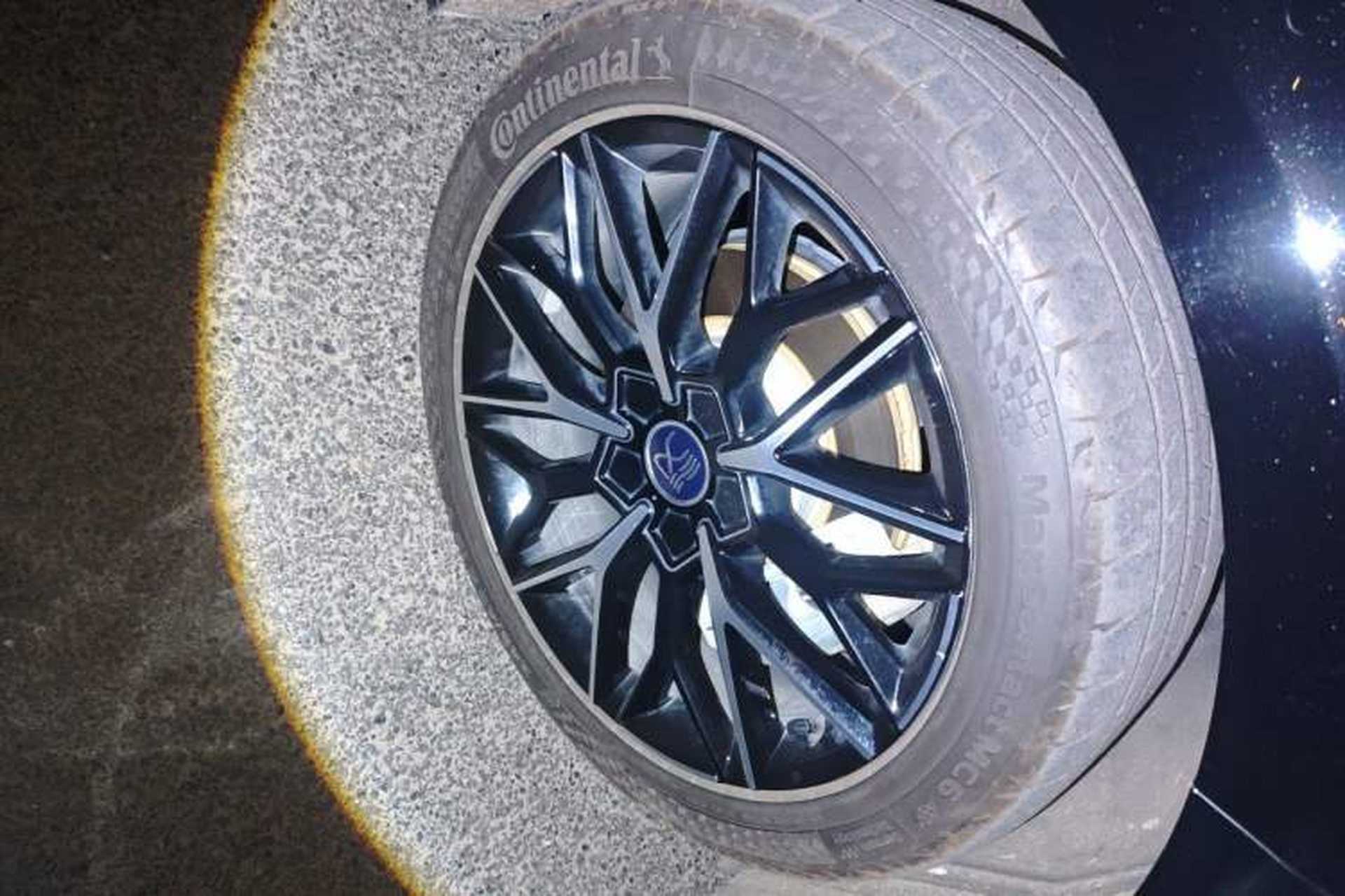 Used BYD Han 2024 EV Glory Edition 506KM Front-Wheel-Drive Premium Model Right Front Wheel Hub