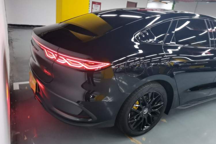 Used BYD Han 2024 DM-p War God Edition Right Rear Taillight