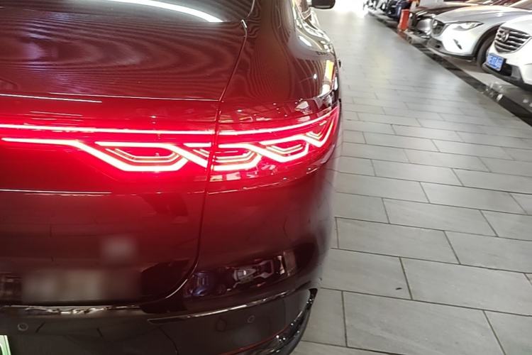 Used BYD Han 2024 EV Glory Edition 506KM Front-Wheel-Drive Premium Model Right Rear Taillight