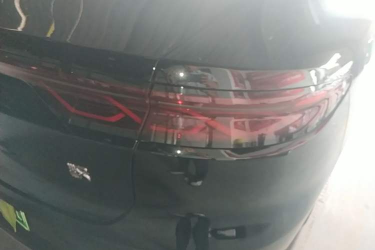 Used BYD Han 2024 DM-i Glory Edition 121KM Prestige Model Right Rear Taillight