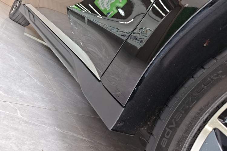 Used BYD Han 2024 EV Glory Edition 506KM Front-Wheel-Drive Premium Model Right Side Sill