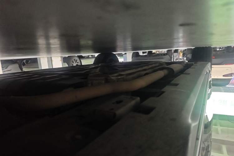 Used BYD Han 2024 DM-i Glory Edition 121KM Prestige Model Right Side Sill