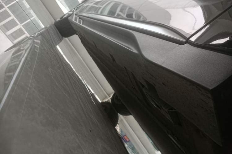 Used BYD Han 2024 EV Glory Edition 610 km All-Wheel Drive "Tian Shen Zhi Jia" Intelligent Driving Model Right Side Sill