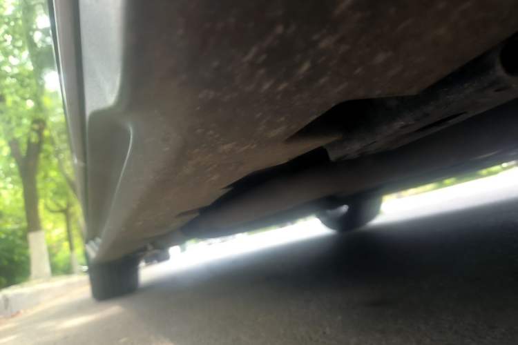 Used BYD Han 2024 DM-i Glory Edition 121KM Prestige Model Right Side Sill