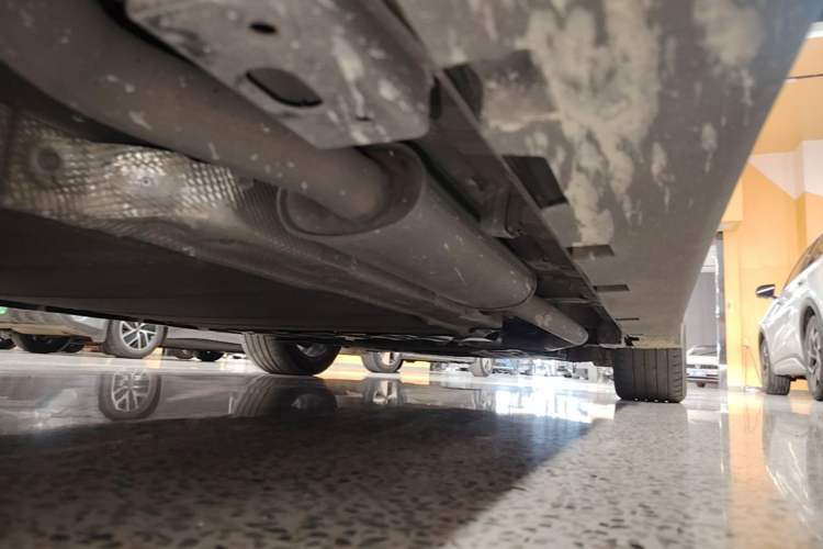 Used BYD Han 2024 DM-i Glory Edition 121KM Premium Model Right Side Sill
