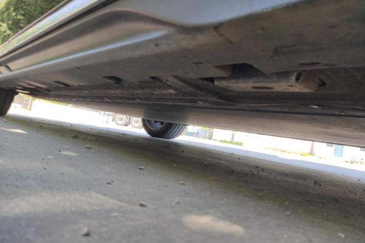 Used BYD Han 2024 EV Glory Edition 605KM Front-Wheel-Drive Premium Model Right Side Sill