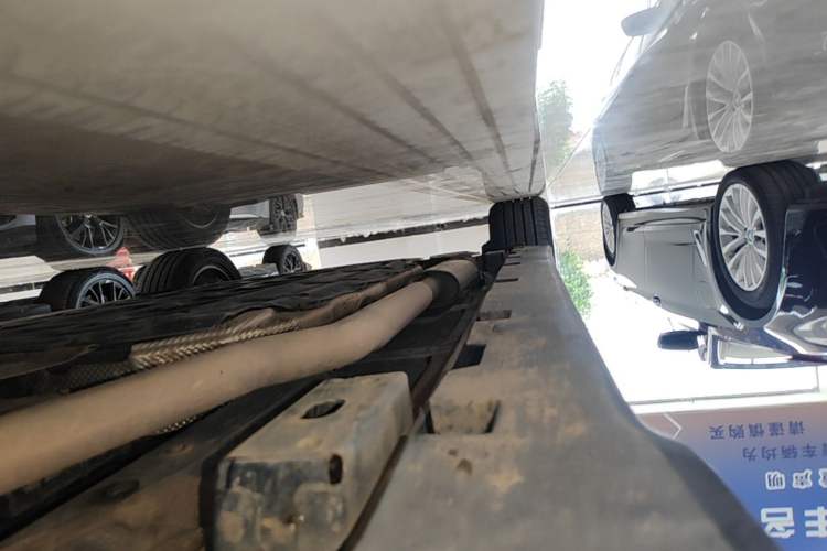 Used BYD Han 2024 DM-i Glory Edition 121KM Elite Model Right Side Sill