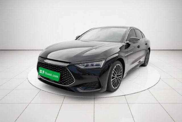 Używany BYD Han 2024 DM-i Glory Edition 121KM Premium Model